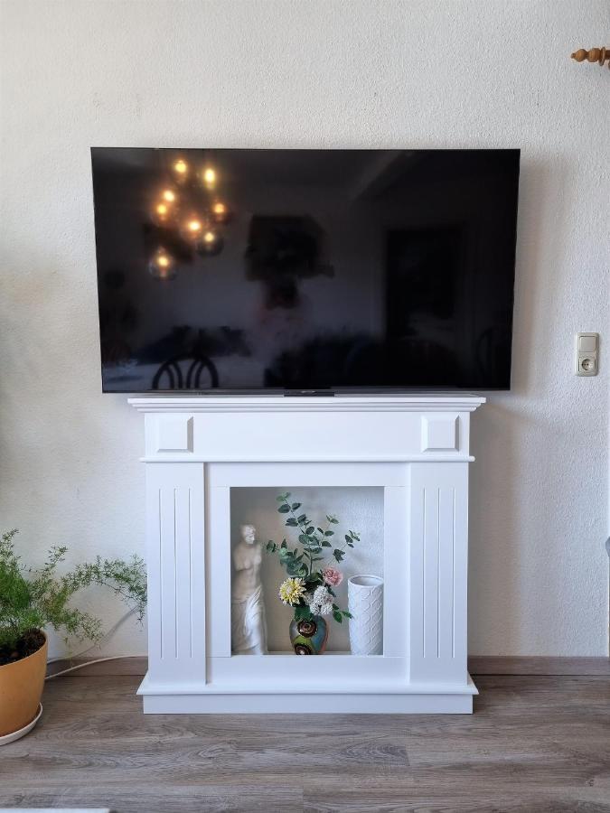 Apartment Bayreuth, Grosse Ferienwohnung Im Haus Mit Kunst, 3 Schlafzimmer, Kueche, Parkplatz المظهر الخارجي الصورة