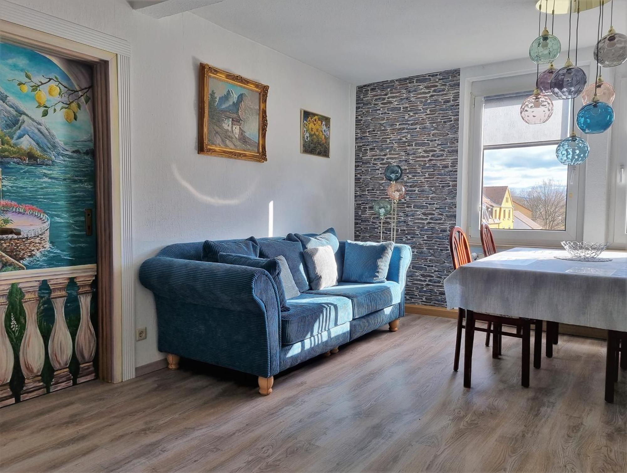 Apartment Bayreuth, Grosse Ferienwohnung Im Haus Mit Kunst, 3 Schlafzimmer, Kueche, Parkplatz المظهر الخارجي الصورة